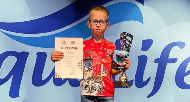 Второклассник из Москвы стал абсолютным чемпионом мира по шашкам
