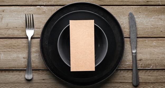 Слюсарь раскритиковал установку дискриминационных табличек в школьной столовой Middle size 1761718724