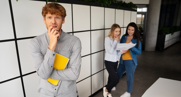 В российских вузах появятся обязательные гуманитарные предметы В российских вузах появятся обязательные гуманитарные предметы