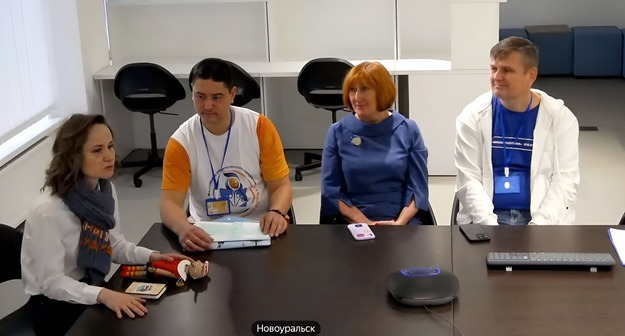 В Новоуральске обсудили опыт воспитательных практик трёх городов, участвующих в проекте «Школы Росатома» В Новоуральске обсудили опыт воспитательных практик трёх городов, участвующих в проекте «Школы Росатома»