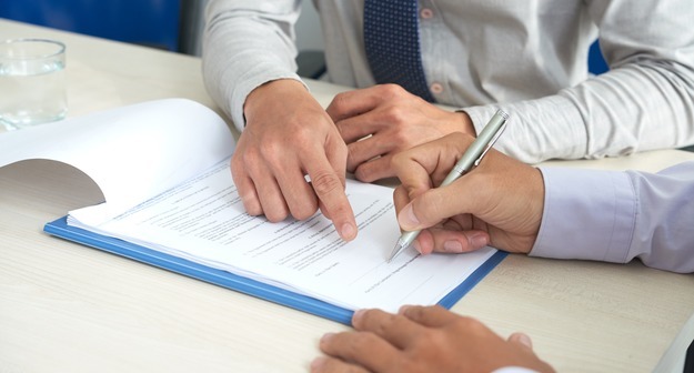 В Госдуме предложили запретить повышать плату за учебу в колледжах после заключения договора В Госдуме предложили запретить повышать плату за учебу в колледжах после заключения договора