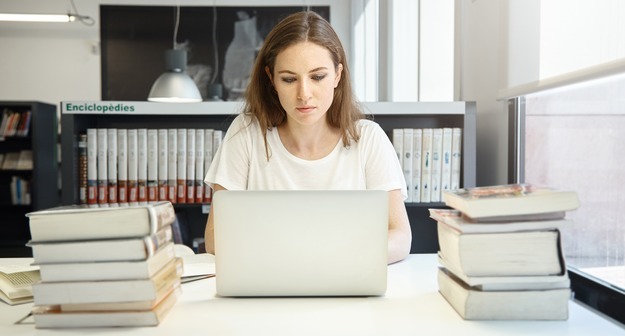 В Москве стартовала запись на сдачу двух ОГЭ для поступления в колледжи В Москве стартовала запись на сдачу двух ОГЭ для поступления в колледжи