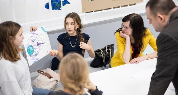 От выбора профиля к построению жизненного трека: как девятиклассники проектируют свое будущее