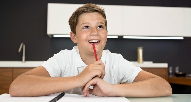 Фонд развития Физтех-школ впервые проверили детские рассказы на ИИ: 64 из 450 написаны полностью самостоятельно