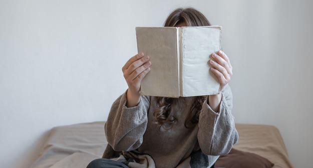 В России составят списки региональной литературы для внеклассного чтения