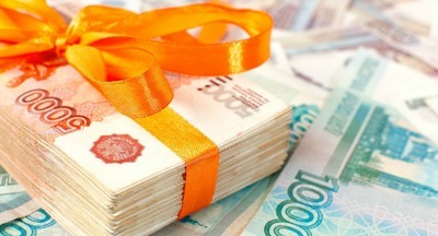 В Краснодаре педагога довел до слез «дешевый» подарок на День учителя 