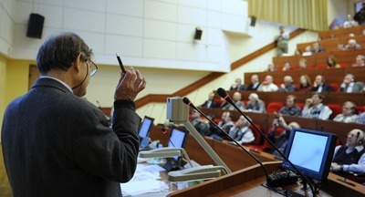 Вузы и научные институты получили 3 млрд рублей на доплаты преподавателям