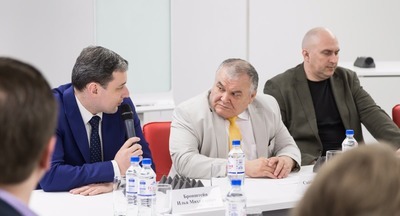 27 марта в ТемоЦентре прошла встреча Ассоциации молодых директоров школ с Александром Сайбединовым, директором Губернаторского Светленского лицея
