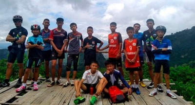 ​Подростки и их тренер, которые пропали в Таиланде более недели назад, найдены живыми