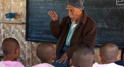 В ЮАР учителя на пенсии работают бесплатно