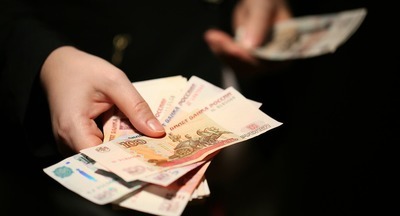 В Зауралье молодым педагогам будут выплачивать по 100 тысяч рублей в качестве подъемных пособий