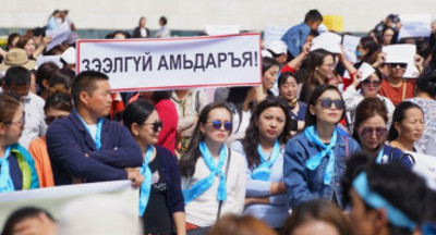 В Монголии прошла сидячая забастовка учителей