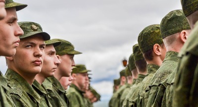 В Госдуму внесли законопроект о получении отсрочек от армии 