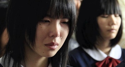 В японских школах учат детей плакать
