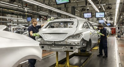 Что делать, если хочешь работать на заводе Mercedes?