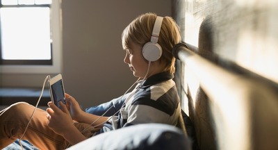 В Госдуме предложили  учить детей с помощью аудиокниг