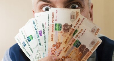 В Петербурге школьный учитель забрал себе 400 тысяч рублей, собранные для выпускного