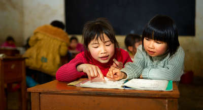 Городские школы Китая проведут прямые трансляции для сельских учителей