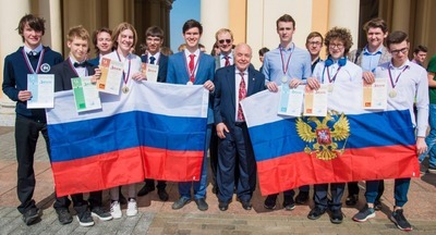Российские школьники победили в Международной Менделеевской олимпиаде