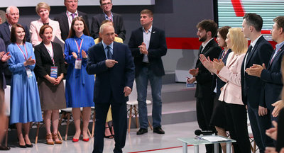 Владимир Путин поддержал идею обеспечить больше школьников бесплатным питанием