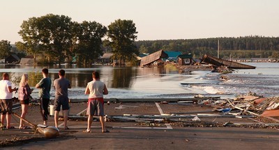 Жителей затопленных районов Иркутской области намерены переселить в общежития