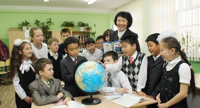 Около 30 тысяч якутских школьников будут учиться на родном языке