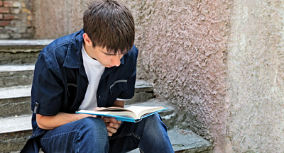 Как увлечь подростков чтением? Ученые дали пять советов родителям