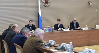 Магомедсалам Магомедов провёл заседание попечительского совета Российской академии образования