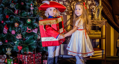 Какие новогодние костюмы любят российские дети