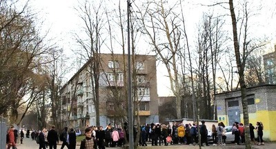 Лжеминёры выгнали на мороз петербургских школьников