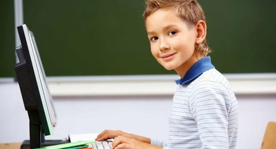 Школы Подмосковья готовы дать детям компьютеры для удалённого обучения