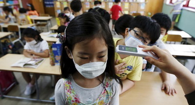 Из-за коронавируса японским школьникам сократили летние каникулы до 9 дней