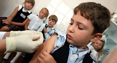 Вакцинация школьников началась. Где сделать прививку?