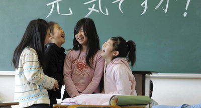 Планшеты станут обязательными в школах Японии