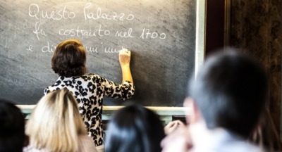 Почему учителя Италии собираются бастовать через 10 дней после начала учебного года