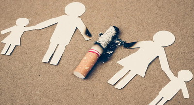 В Госдуме предложили ввести штраф за курение рядом с беременными и детьми