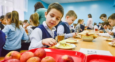 Минпрос: Себестоимость школьных обедов выросла на 18%
