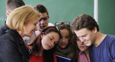 В 2023 году во всех регионах России появятся советники директоров школ по воспитанию