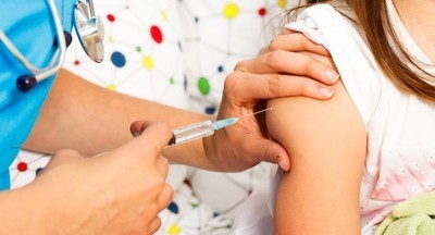 Гинцбург оценил действие вакцины «Спутник V» у детей 9–11 лет