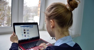 Треть подростков в Великобритании врут о своем возрасте в соцсетях