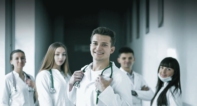Российский университет дружбы народов проводит конкурс исследовательских проектов «Юный медик»