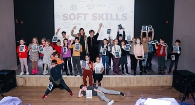 Московские школьники прошли образовательный маршрут Soft Skills в Детском городе профессий СберKidsCity