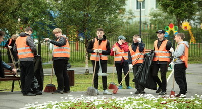 Российских школьников могут обязать заниматься общественно-полезным трудом