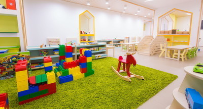 Власти Томска отменили стажировку воспитателей детского сада в Дубае