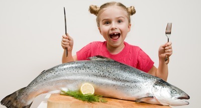 В российские школы предложили вернуть «рыбный день»
