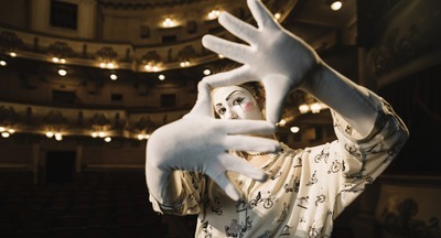 Руководители столичных школьных театров получили уроки актерского мастерства в Доме-музее Станиславского
