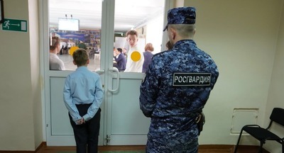 В РФ к пультам охраны Росгвардии подключены более 80% учебных организаций
