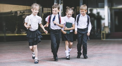 «Школьная форма – это же одежда. И одежда, которую ребенок носит в школу, должна быть качественной»