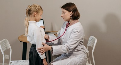 Школьных врачей могут перевести на ставки медицинских учреждений
