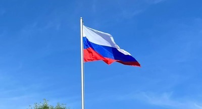 В Совфеде поддержали идею проводить церемонию поднятия флага РФ в детских садах